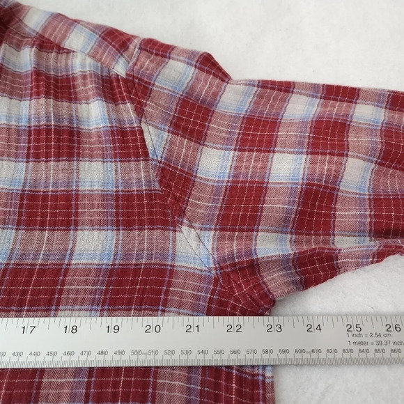 Xirena Plaid Cotton Casual Button Up Shirt - Picture 5 of 7